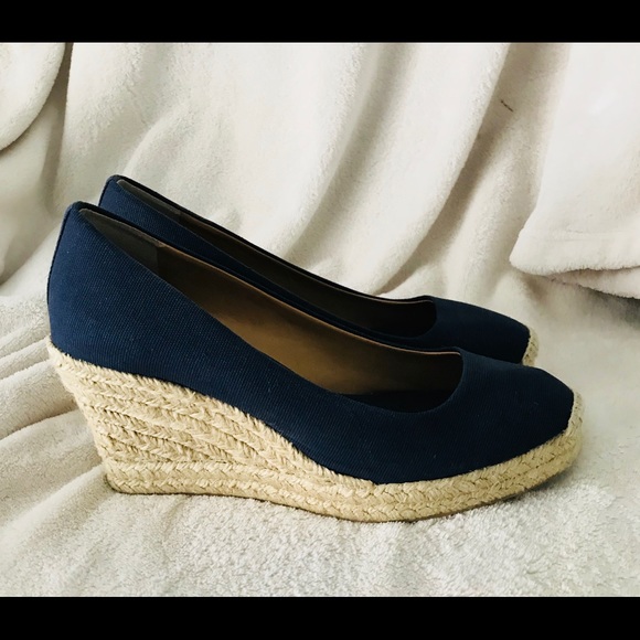 navy blue espadrilles